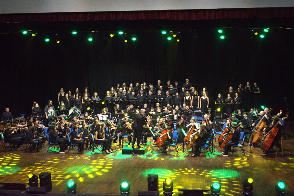 Orquestra Sinfônica de Chapecó apresenta o concerto "Orquestra Sinfônica Conta a Tua História" 1 image 8